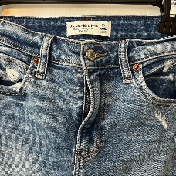 Abercrombie & Fitch Denim - Abercrombie & Fitch The Super Skinny Ankle High Rise Curve Love